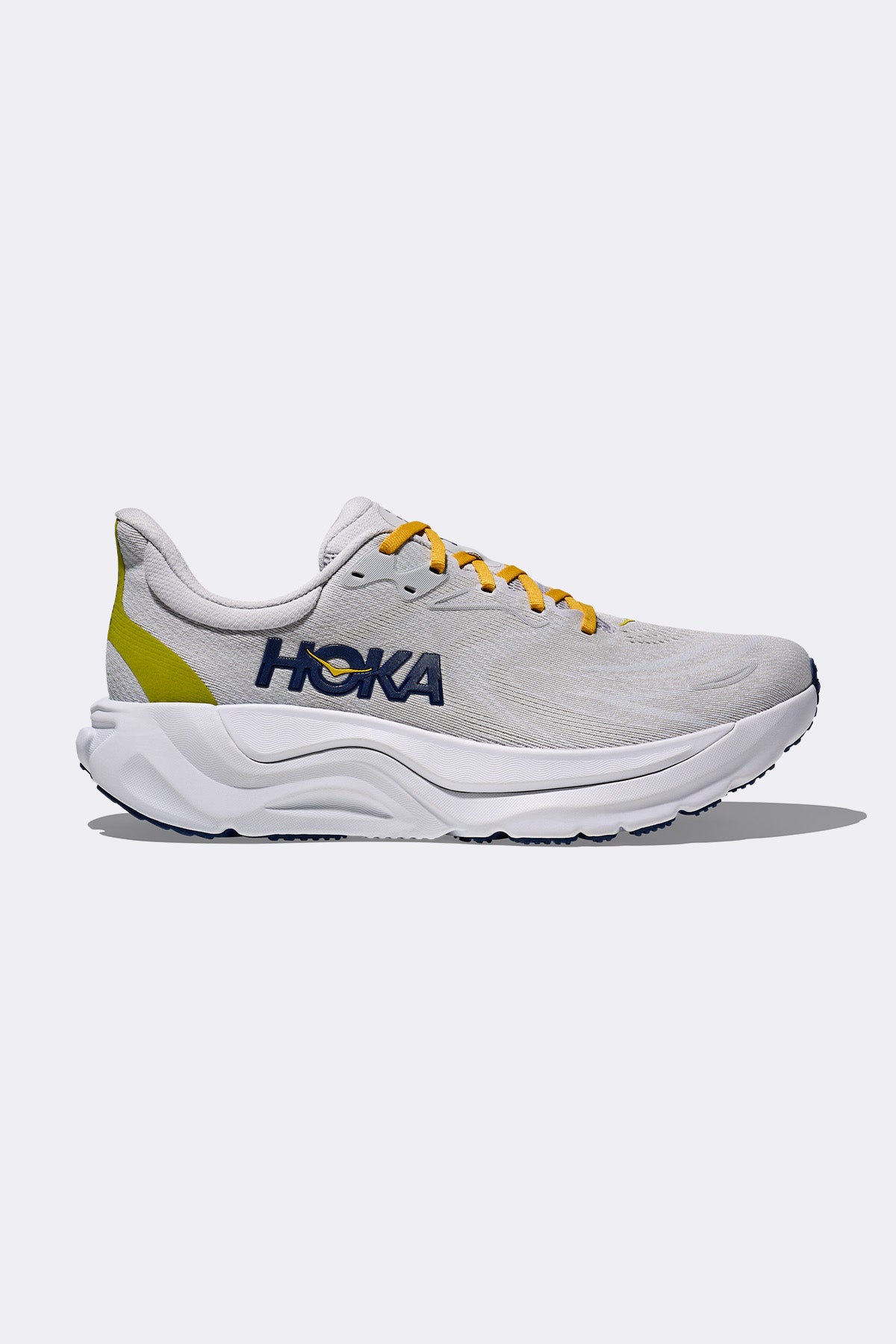 HOKA Arahi 8