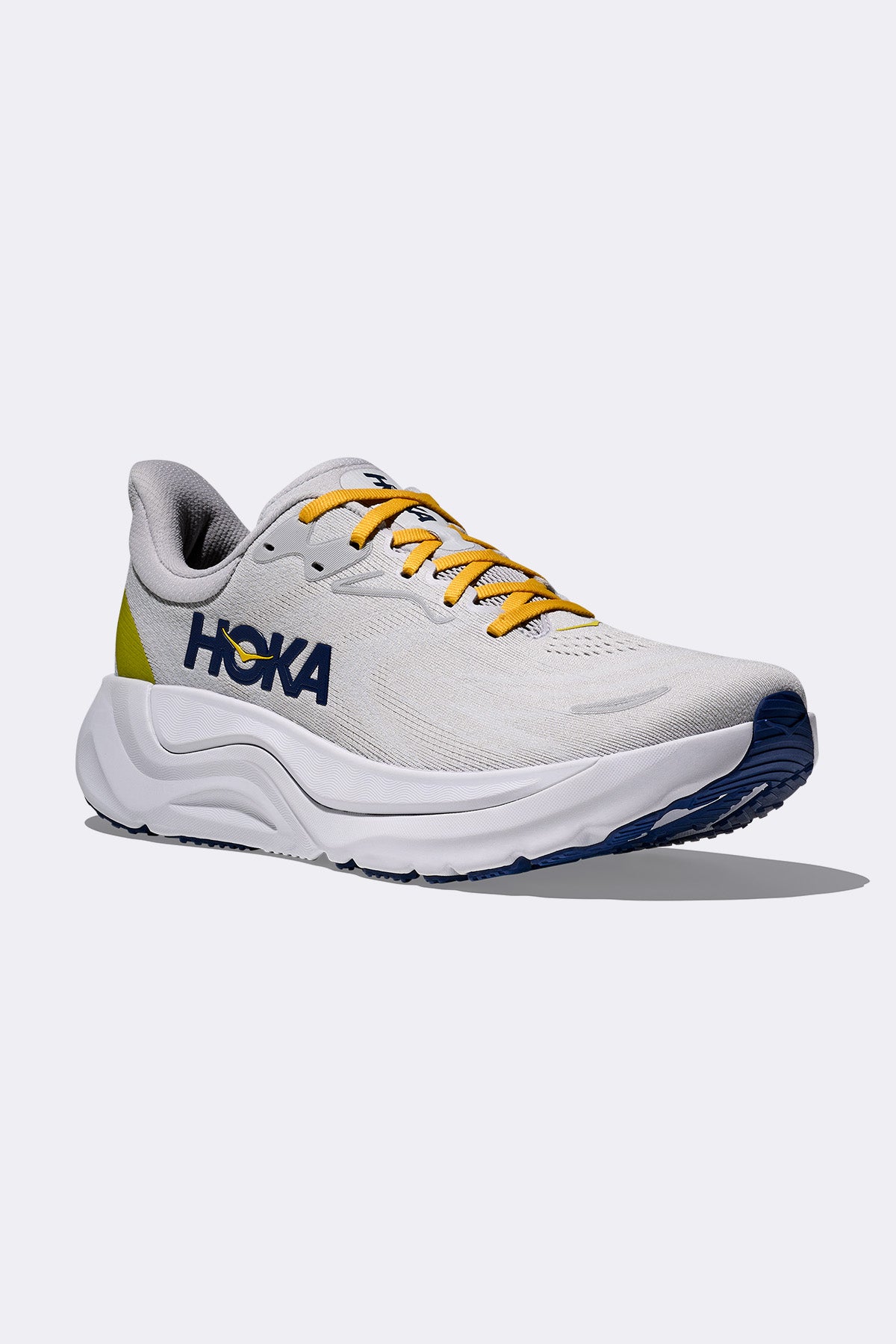 HOKA Arahi 8