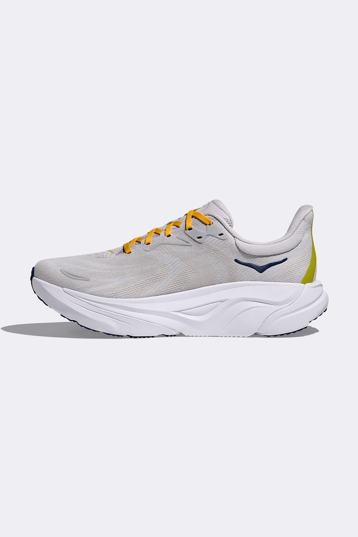 HOKA Arahi 8