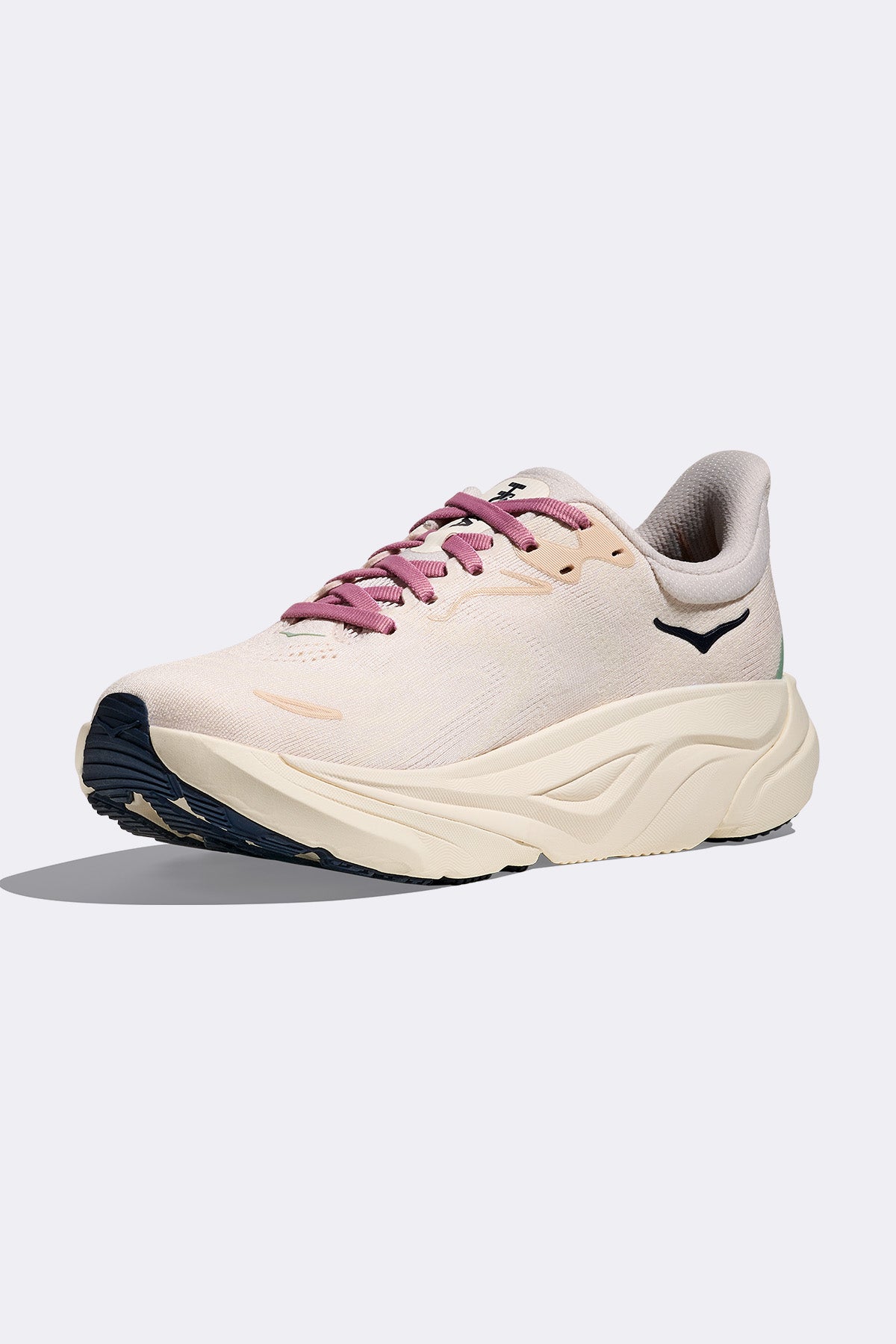 HOKA Arahi 8