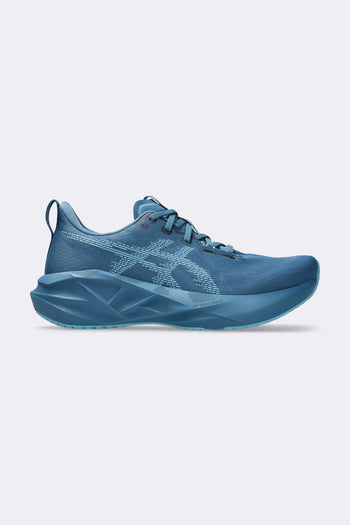 Asics Novablast 5