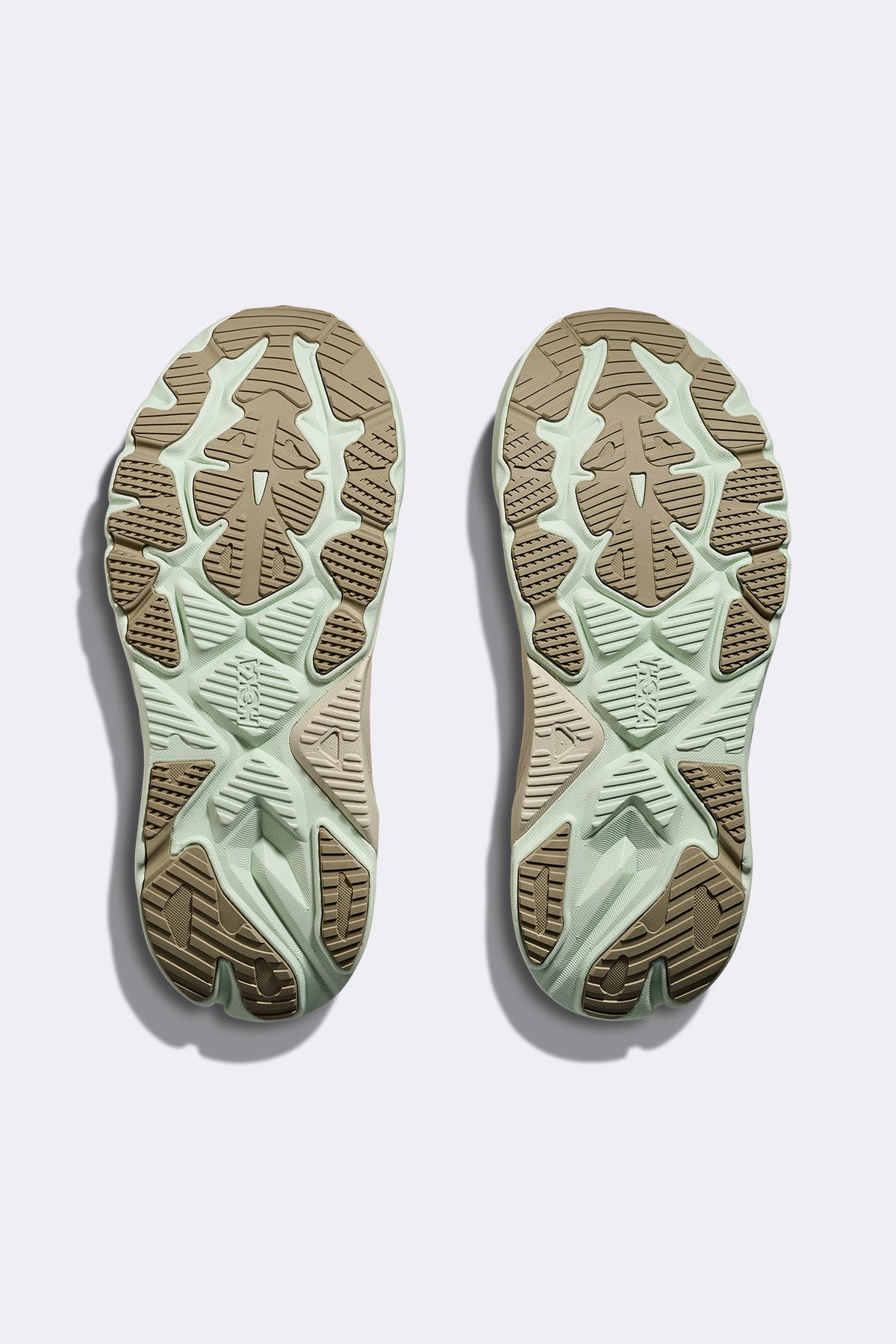 HOKA Arahi 8