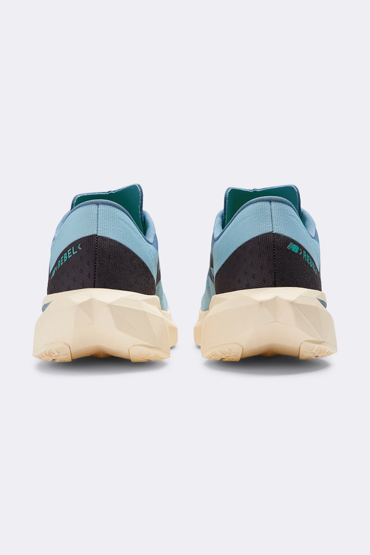 New Balance Fuelcell Rebel V4
