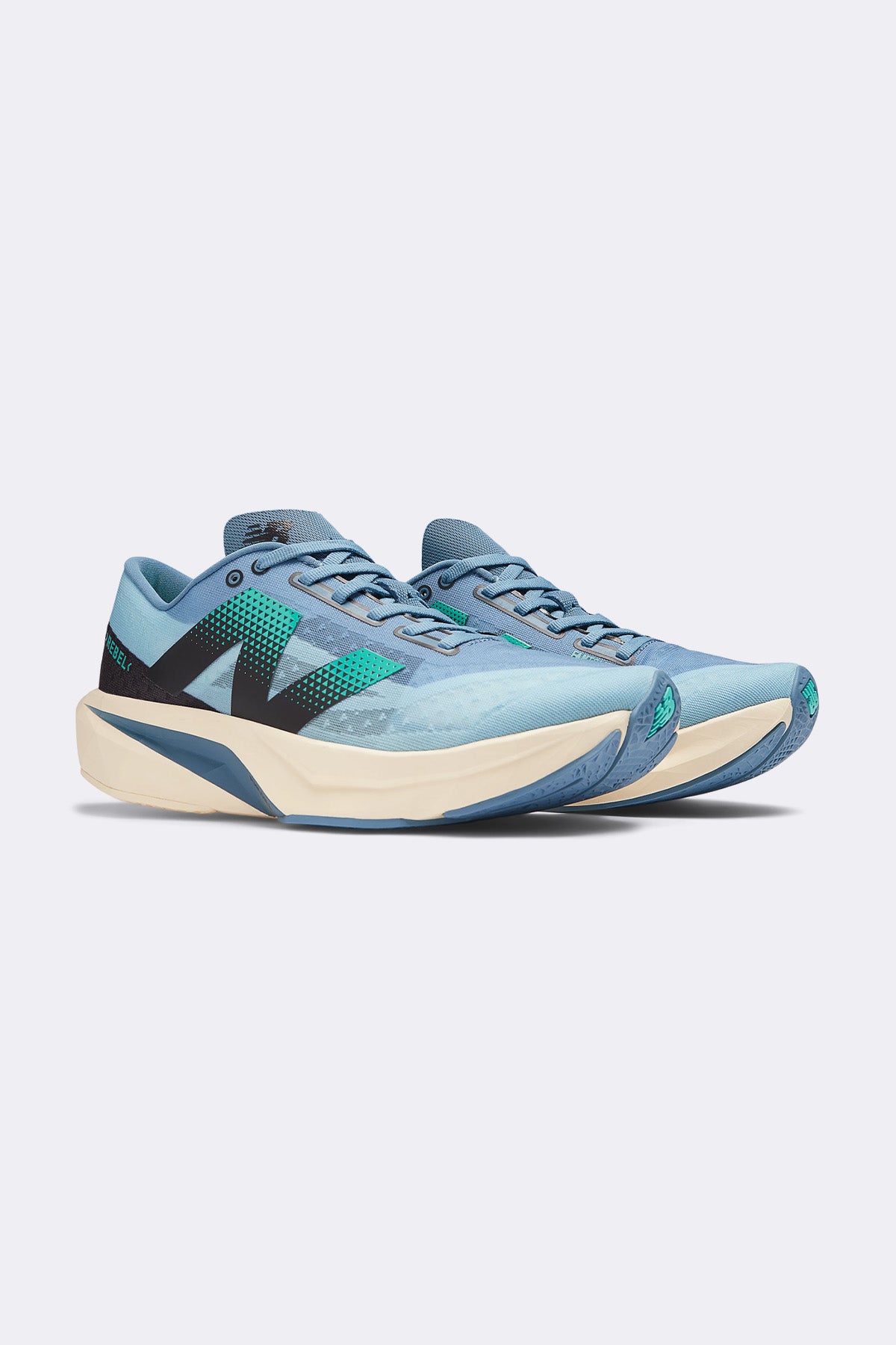 New Balance Fuelcell Rebel V4