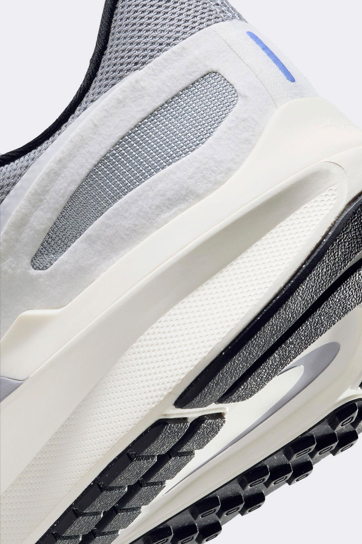 Nike Mens Structure 25