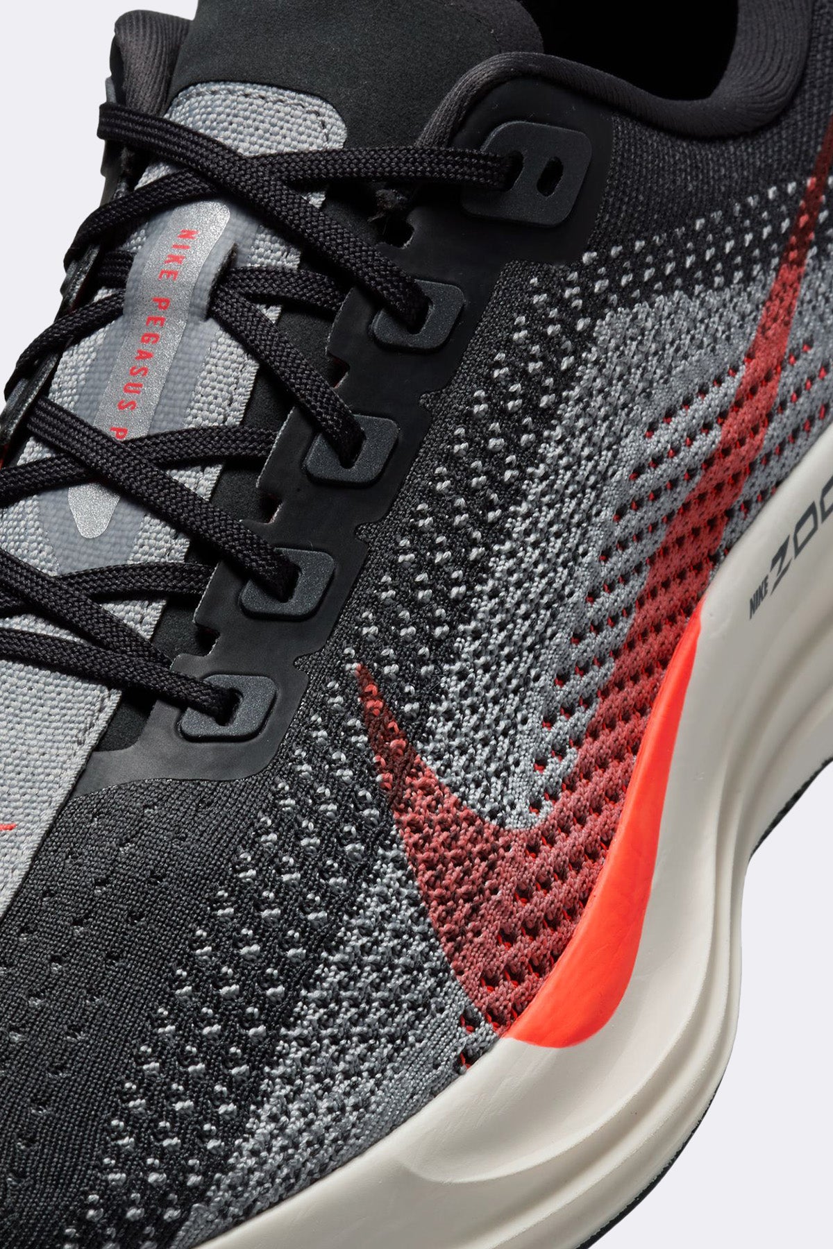 Nike Pegasus Plus