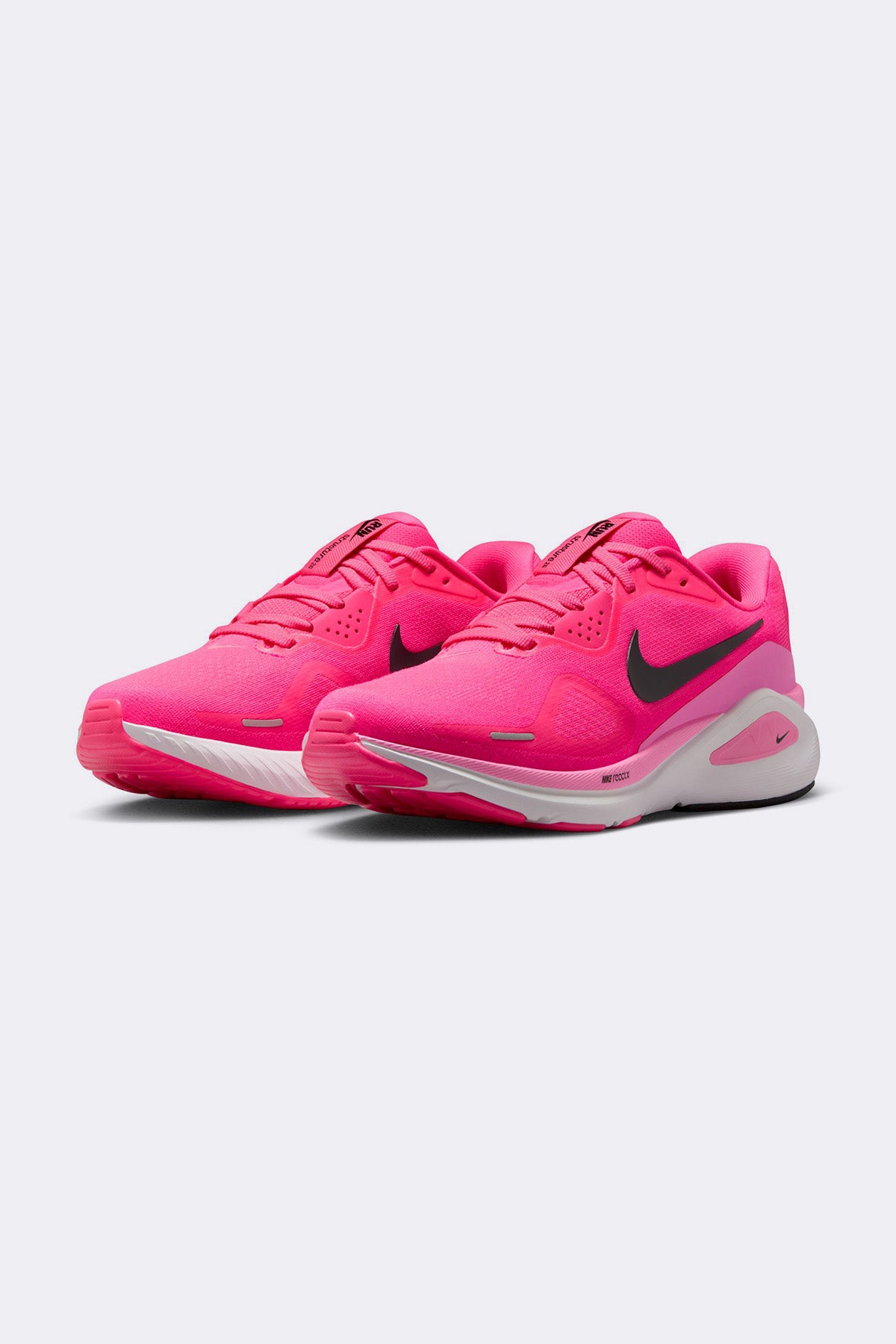 Nike Structure 26