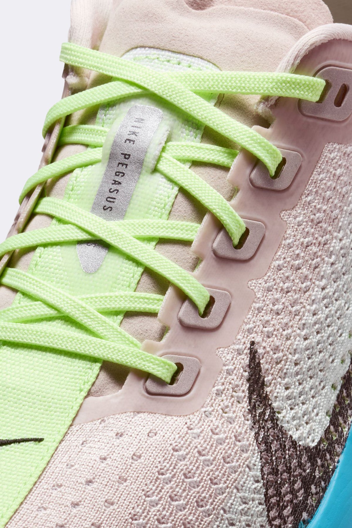 Nike Pegasus Plus