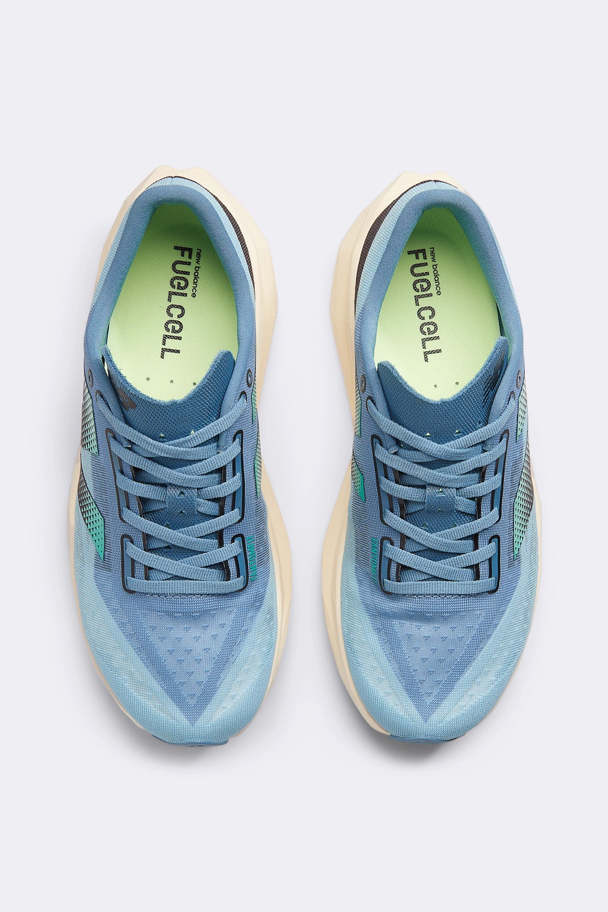 New Balance Fuelcell Rebel V4