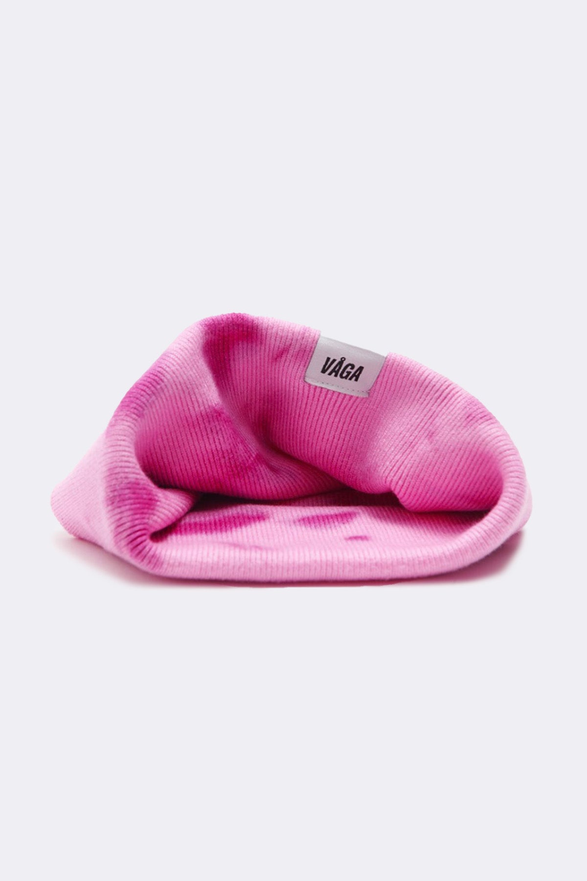 VÅGA Tie Dye Beanie