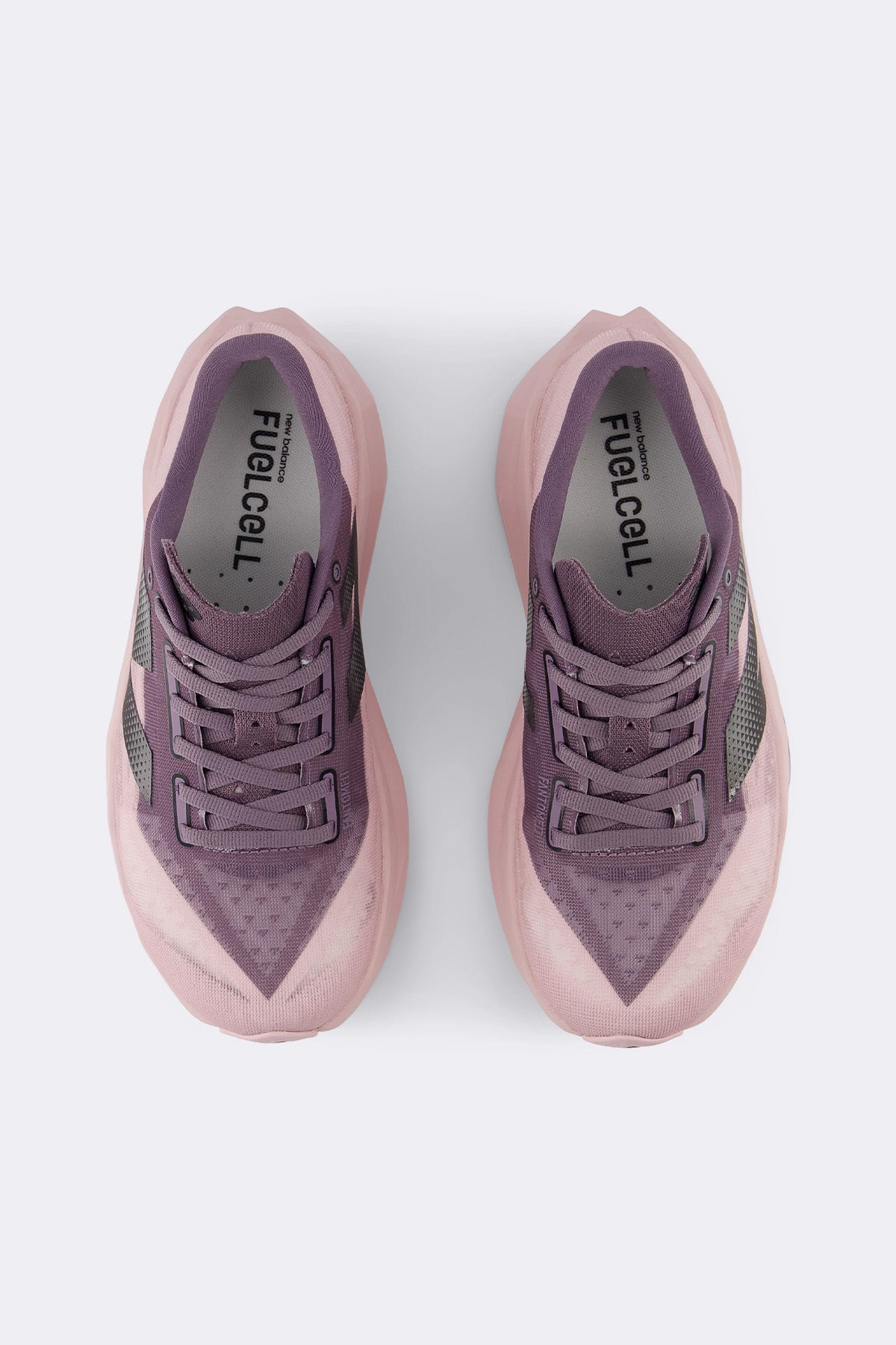 New Balance Fuelcell Rebel V4