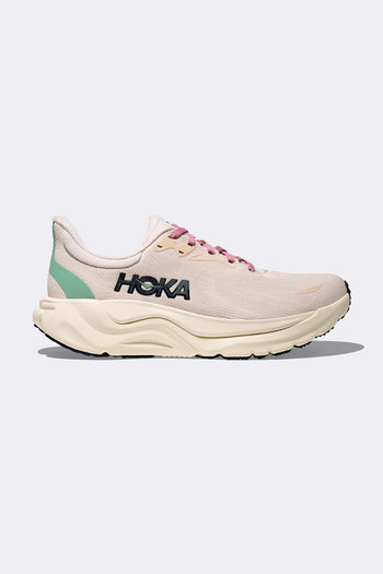HOKA Arahi 8