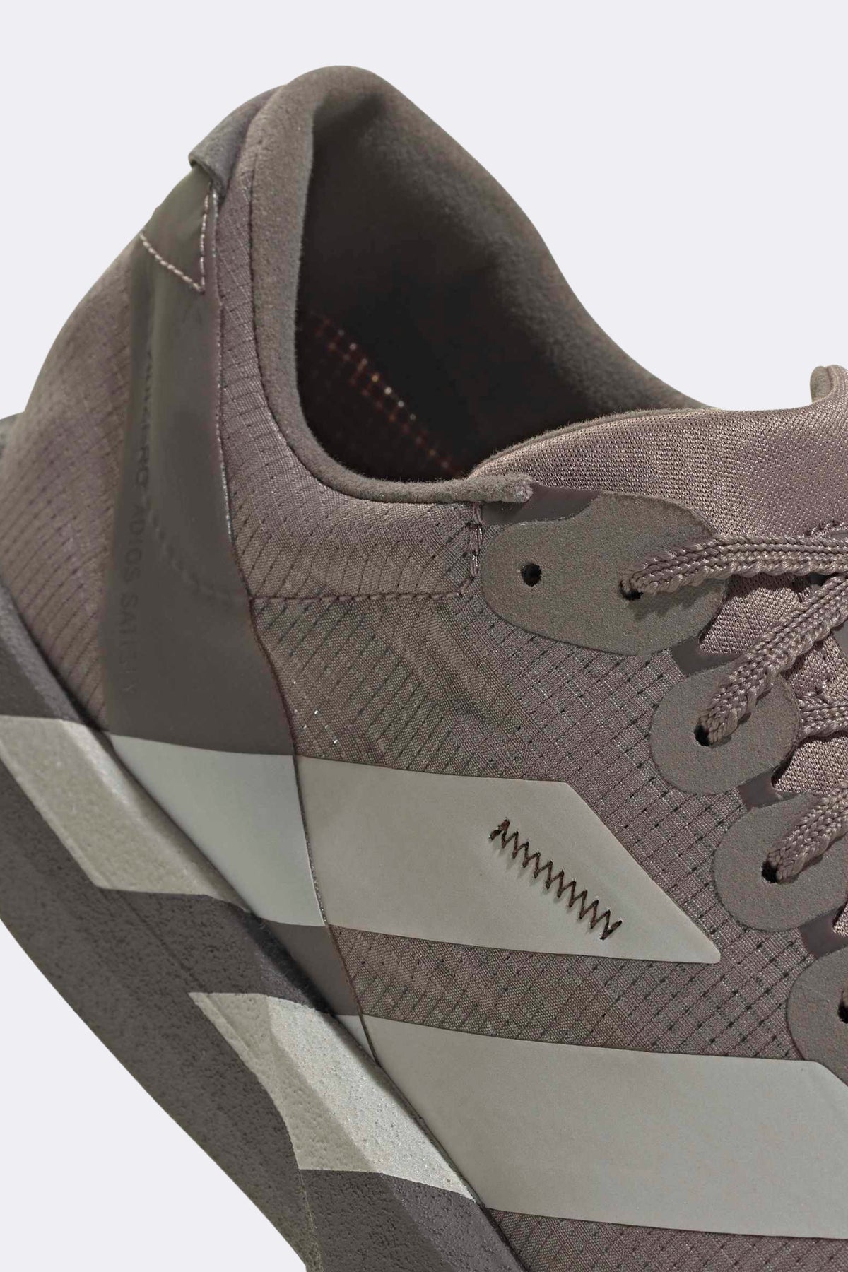Adizero Adios Satisfy