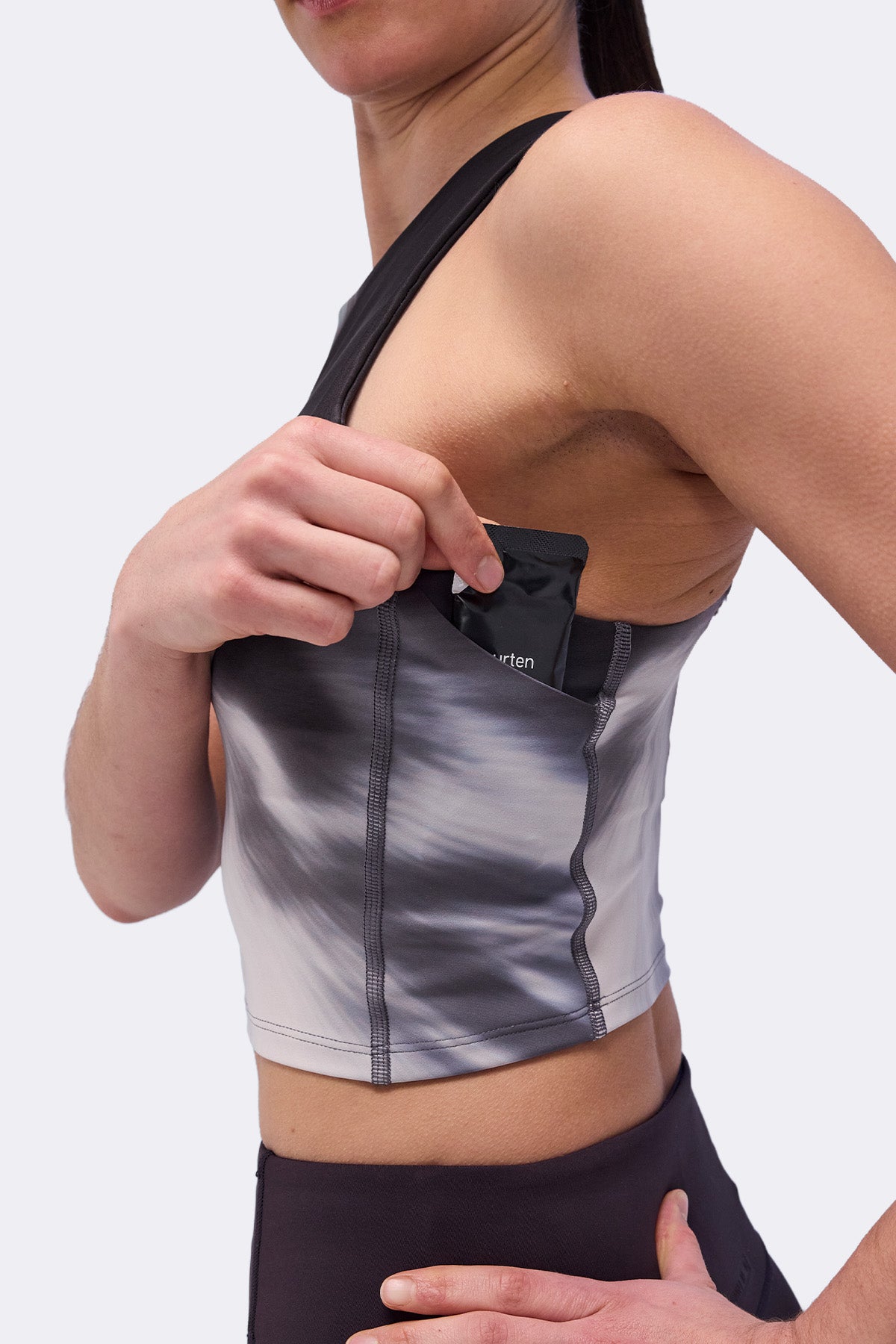 Bandit Stamina™ Crewneck Race Crop