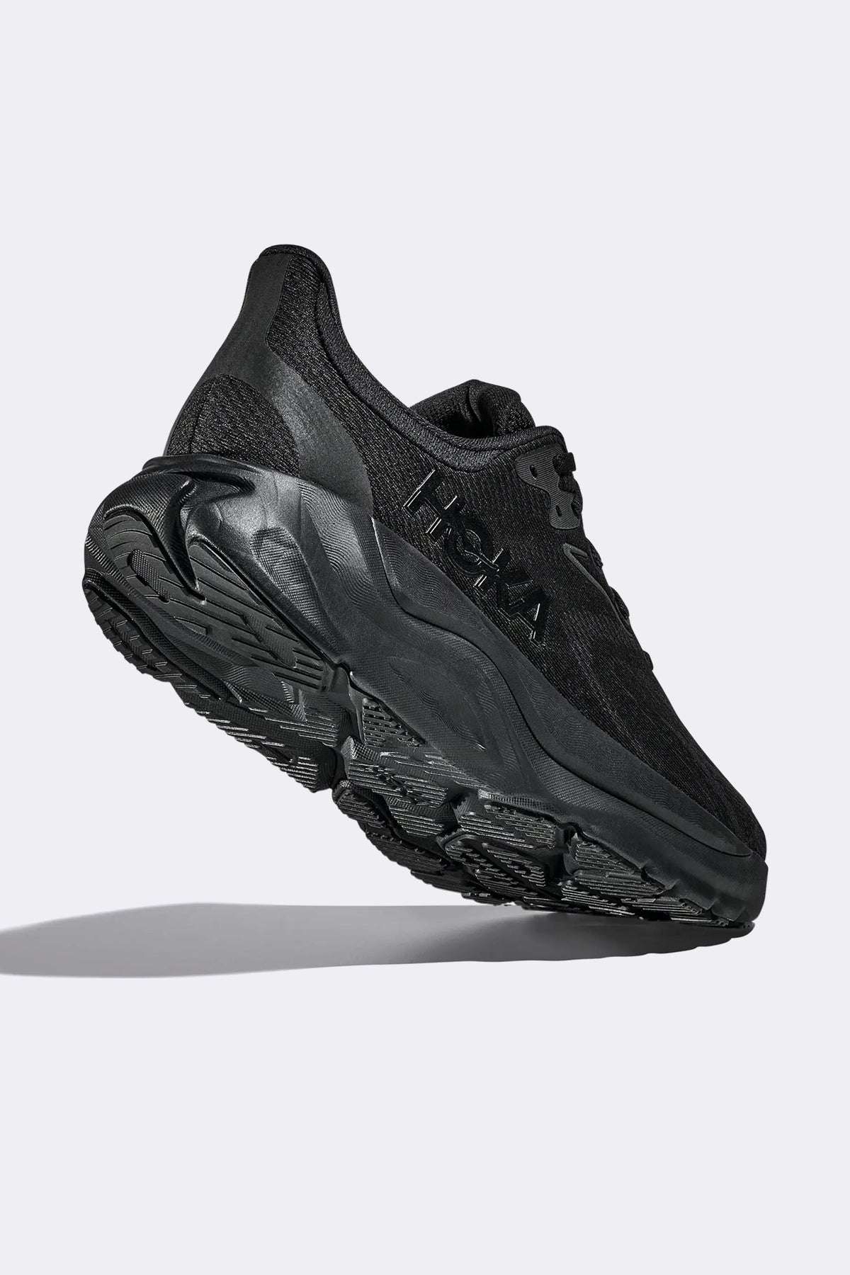 HOKA Arahi 8