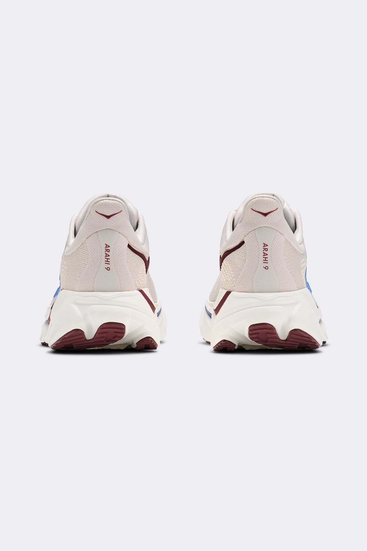 HOKA Arahi 9