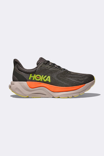 HOKA Arahi 8