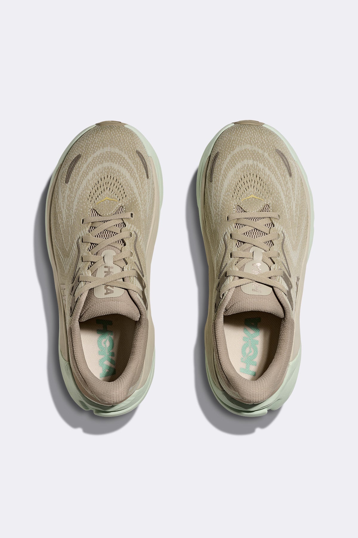 HOKA Arahi 8