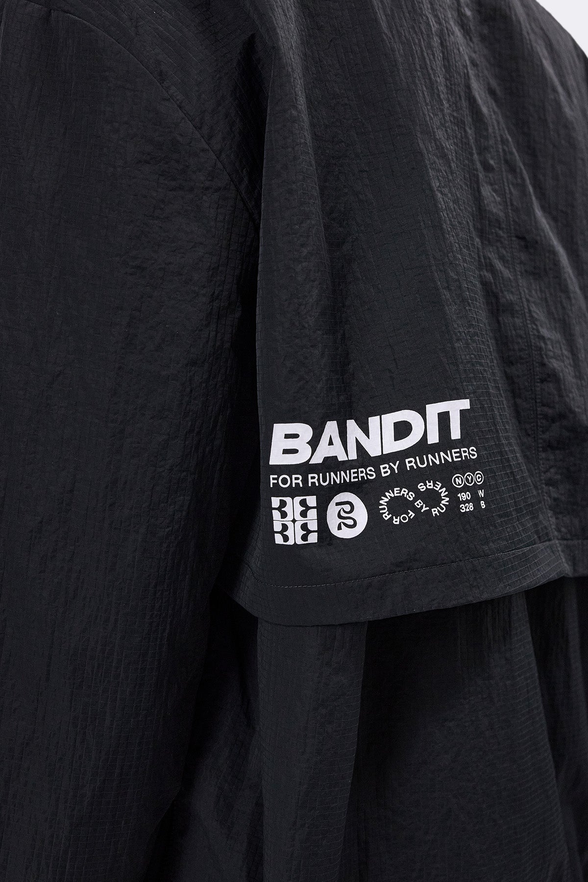 Bandit Tettura™ Footy-Run Shell Pullover