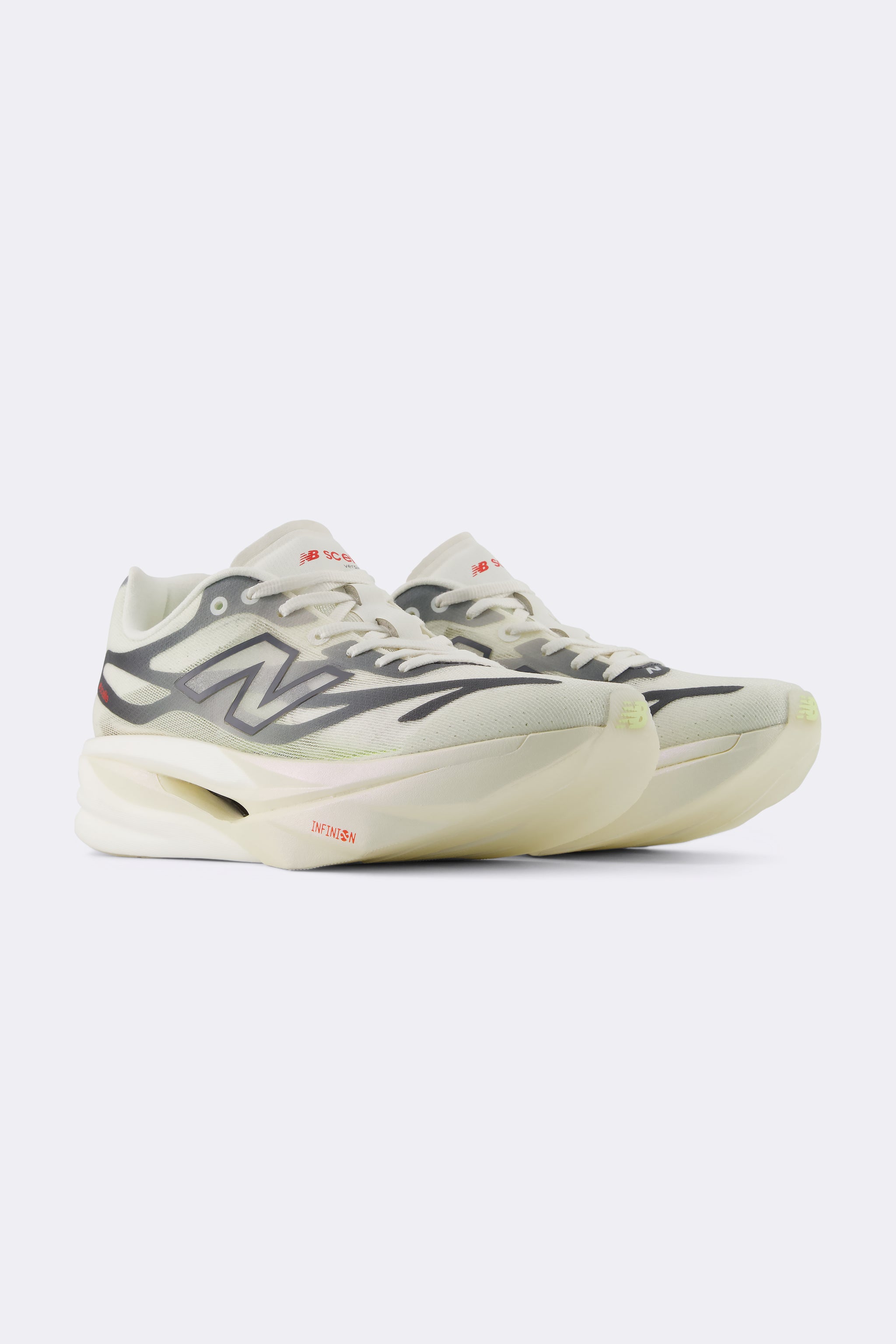New Balance FuelCell Supercomp Elite V6