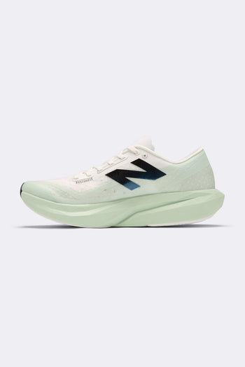 New Balance Fuelcell Rebel V4