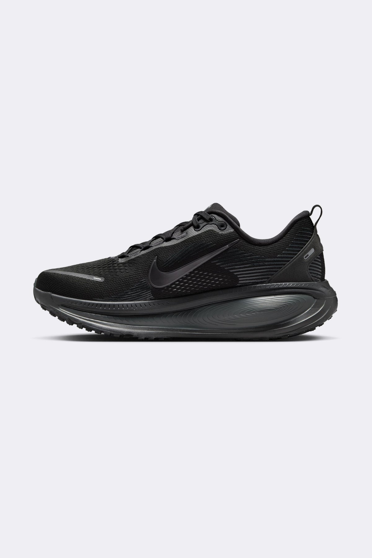 Nike  Vomero 18