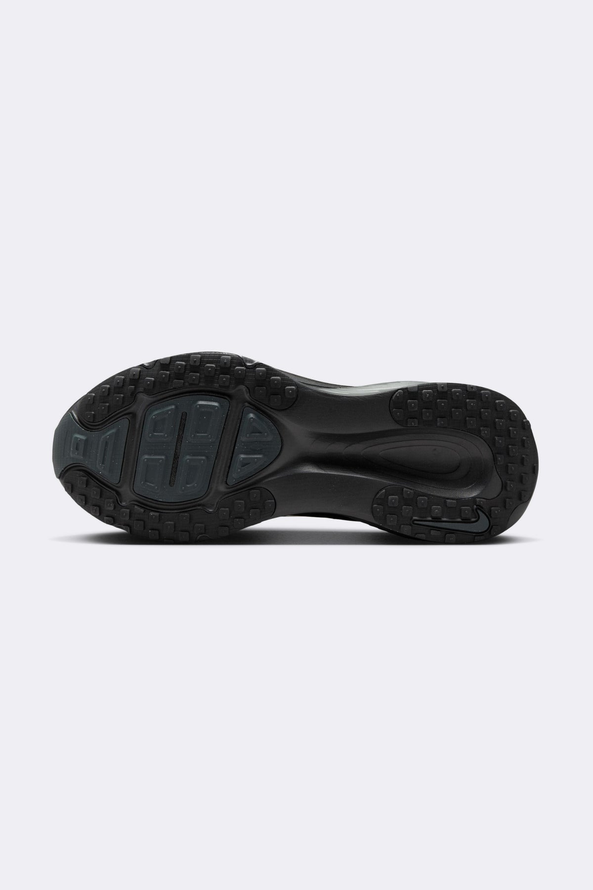 Nike  Vomero 18