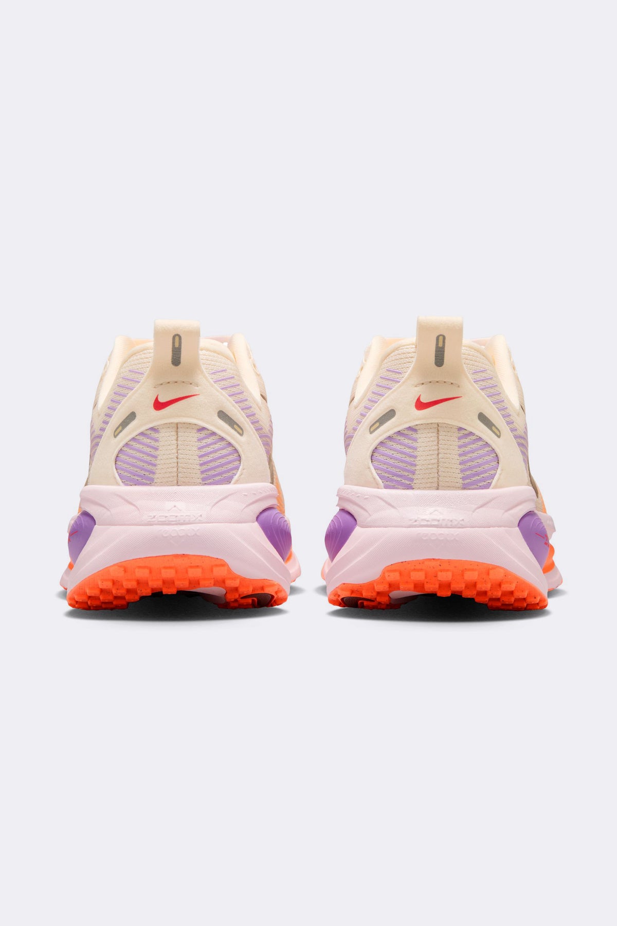 Nike Vomero 18