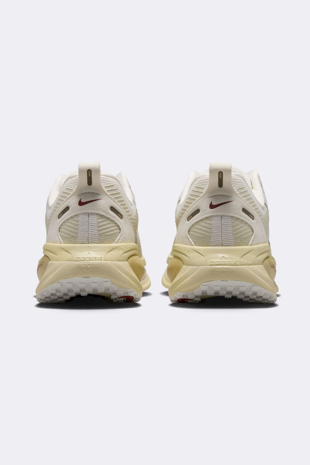 Nike Vomero 18
