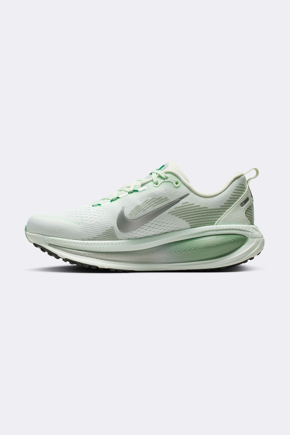 Nike Women's Vomero 18