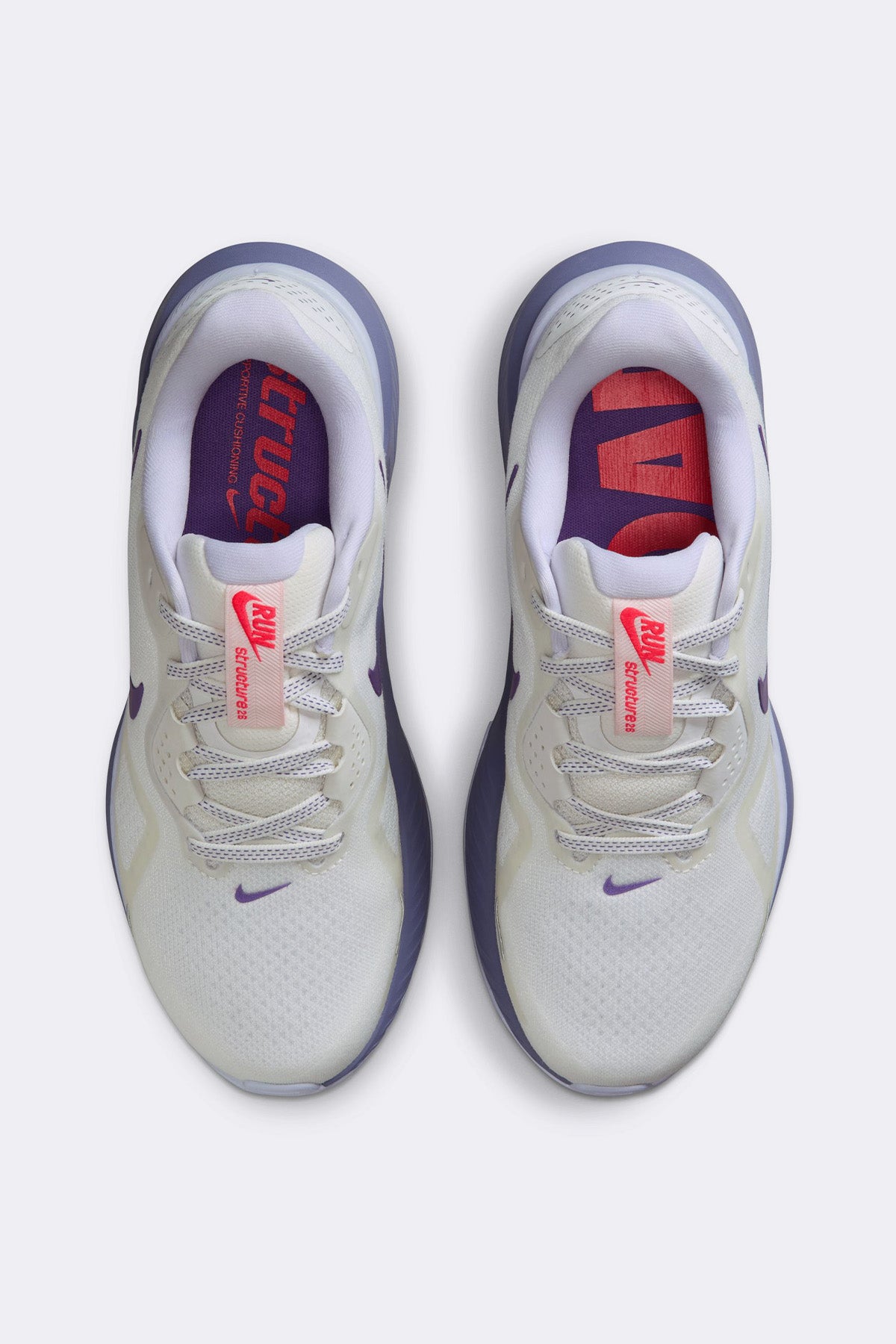 Nike Structure 26