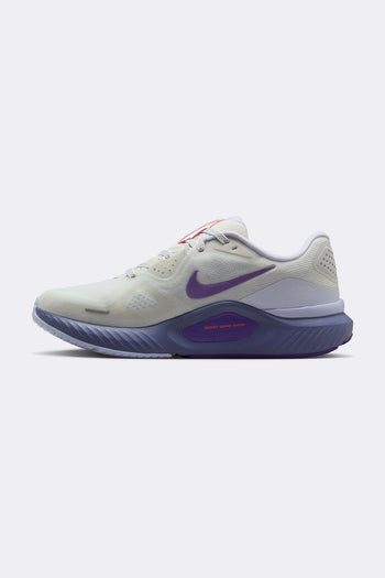 Nike Structure 26