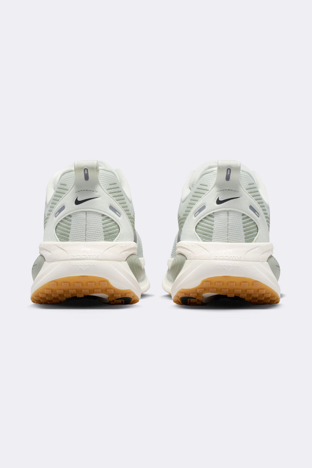 Nike Vomero 18