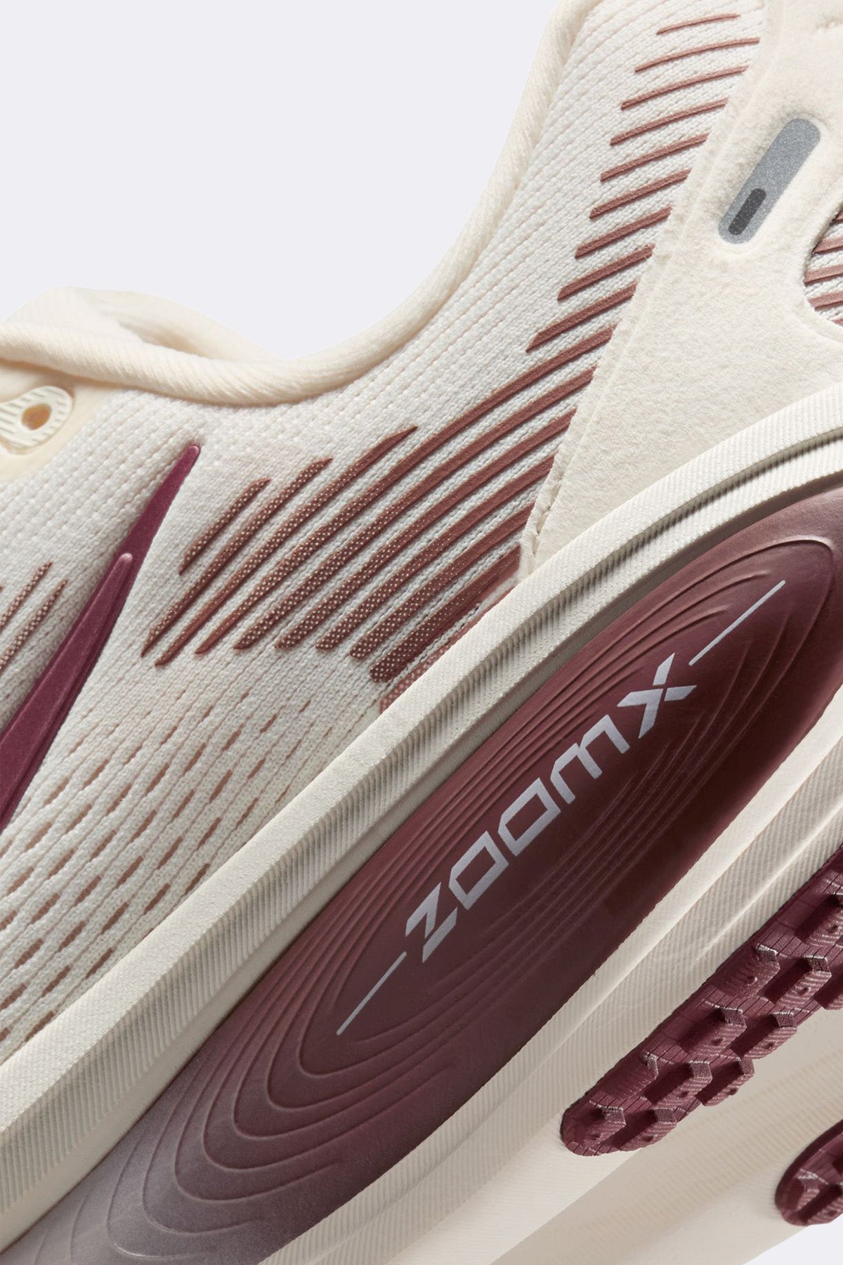 Nike Vomero 18