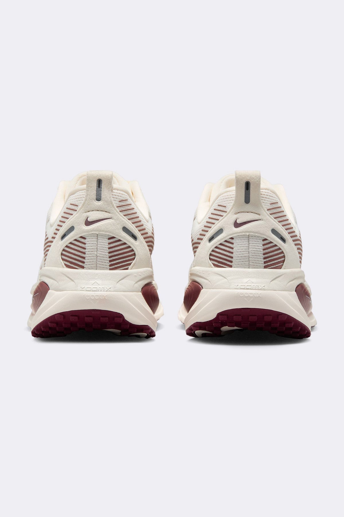 Nike Vomero 18