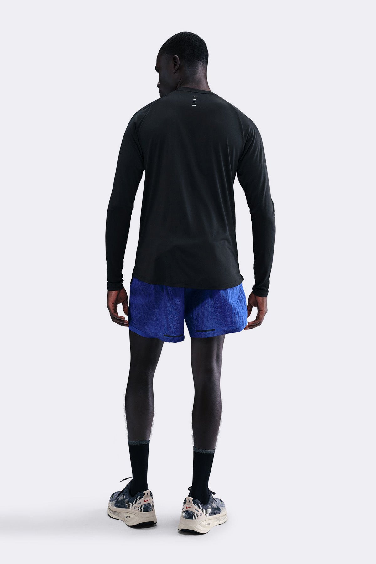 Nike Stride Long Sleeve Top