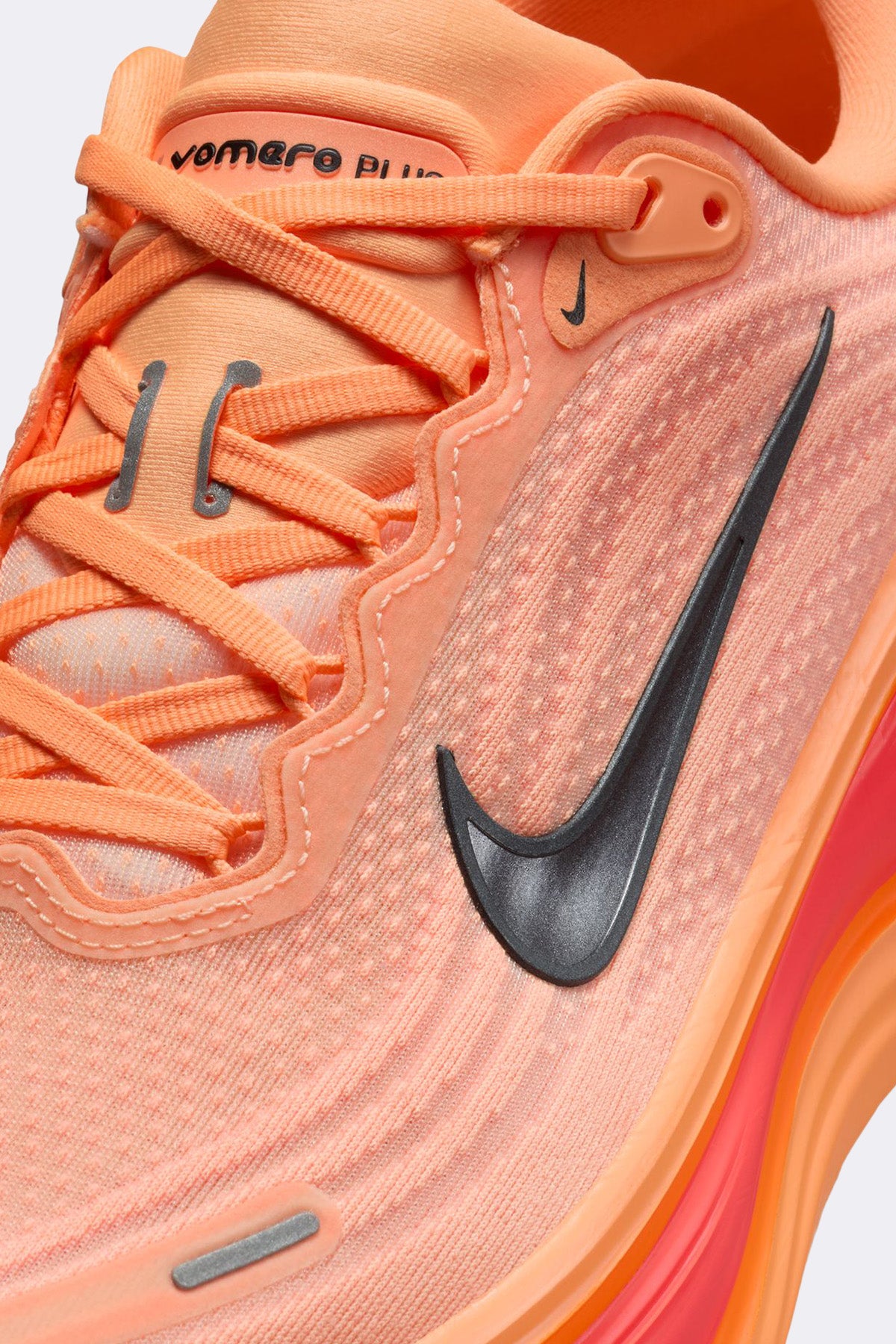 Nike Vomero Plus