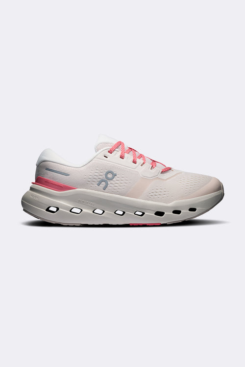 ON Women's Cloudrunner 3