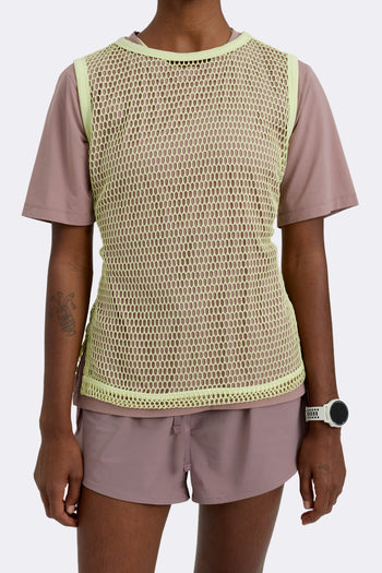 Pruzan Mesh singlet