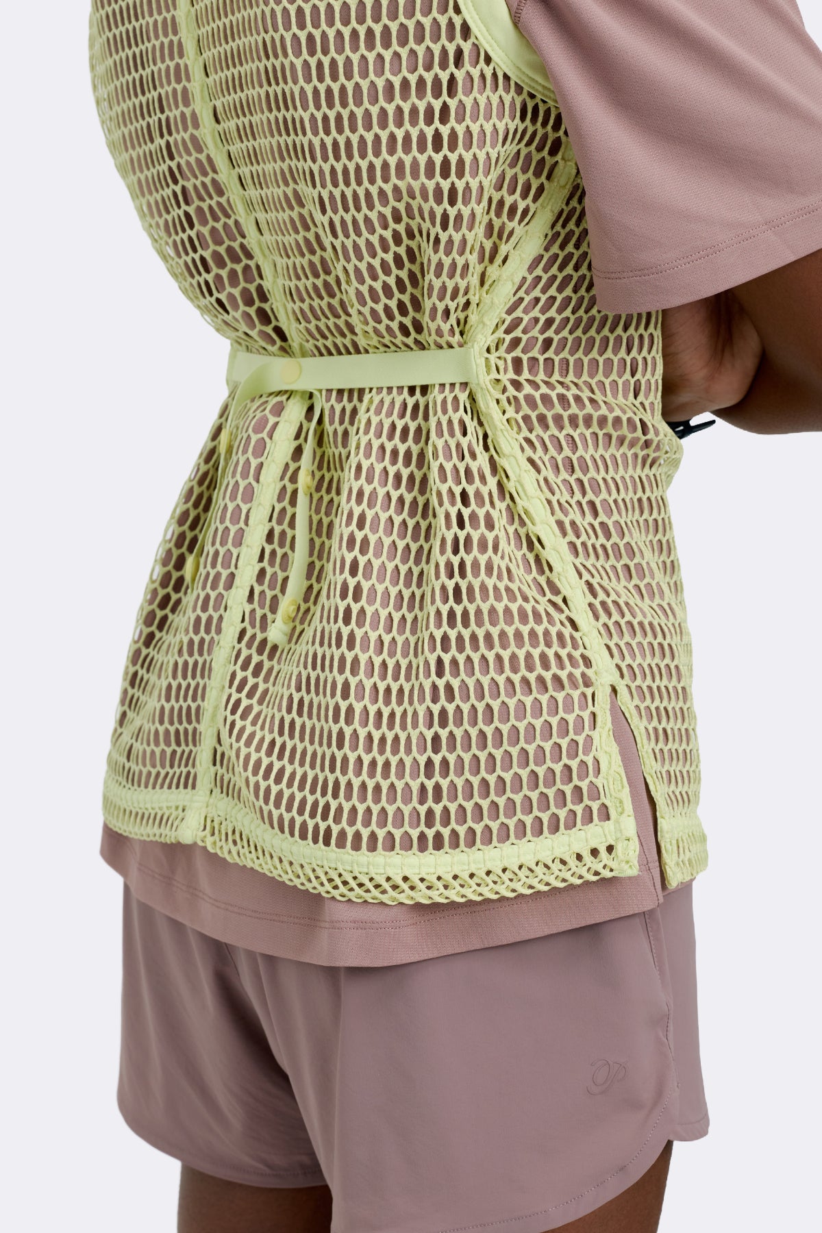 Pruzan Mesh singlet