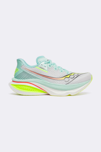 Saucony Endorphin Azura