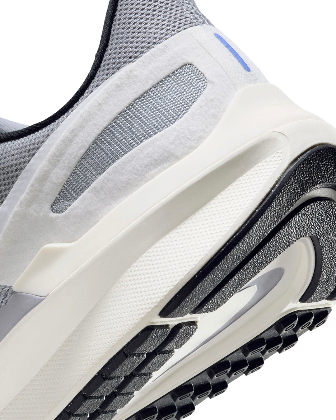 Nike Mens Structure 25