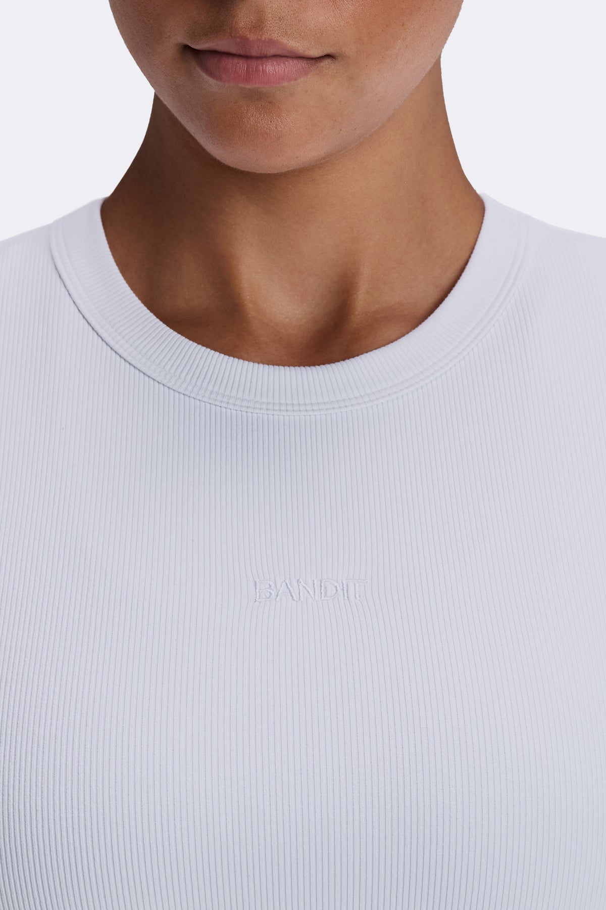 Women's Vituccia™ Cropped Performance Tee
