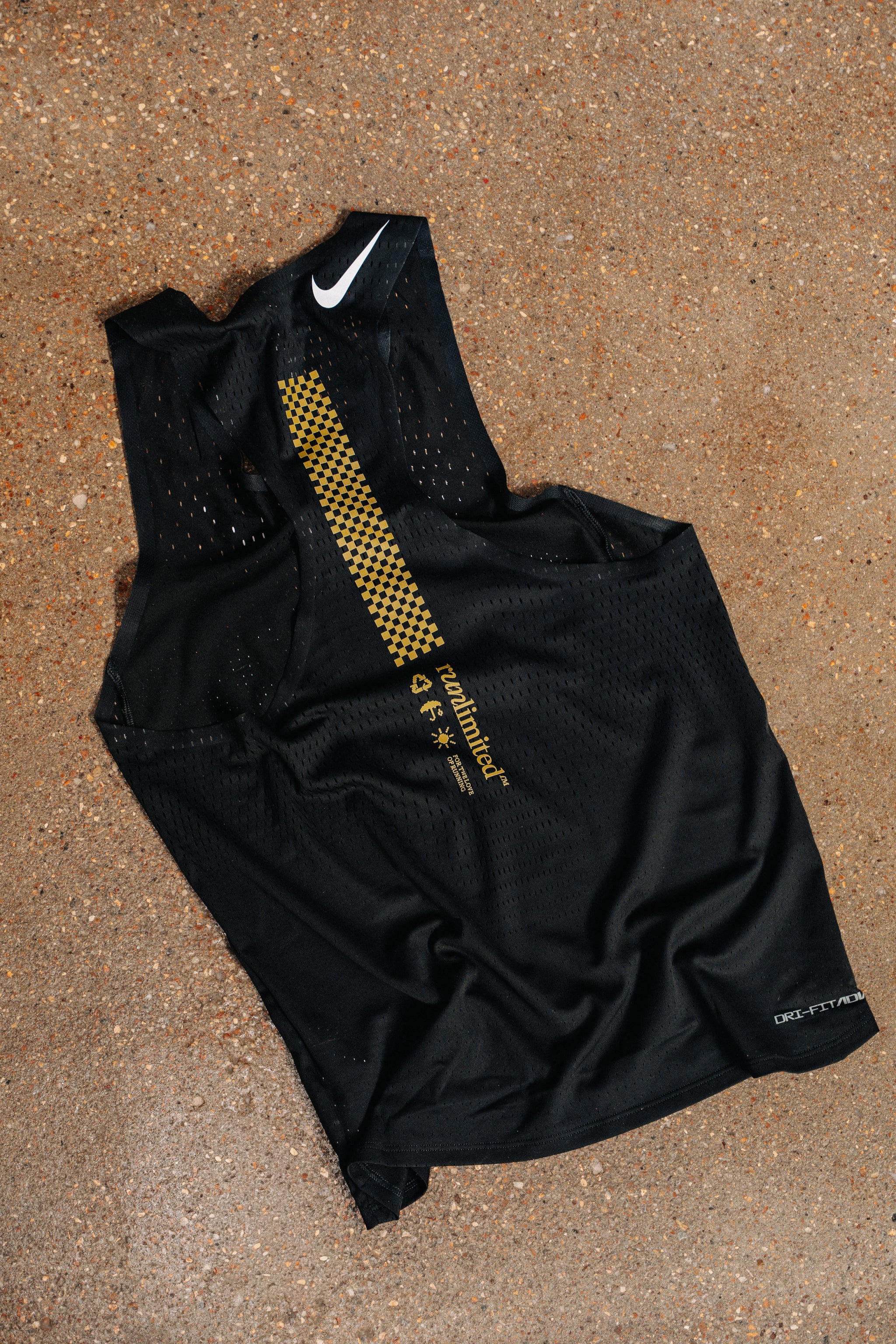 Runlimited X Nike Aeroswift Singlet